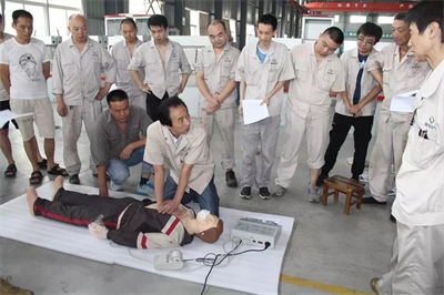 紫電公司組織開展觸電急救演練 紫電公司組織開展觸電急救演練